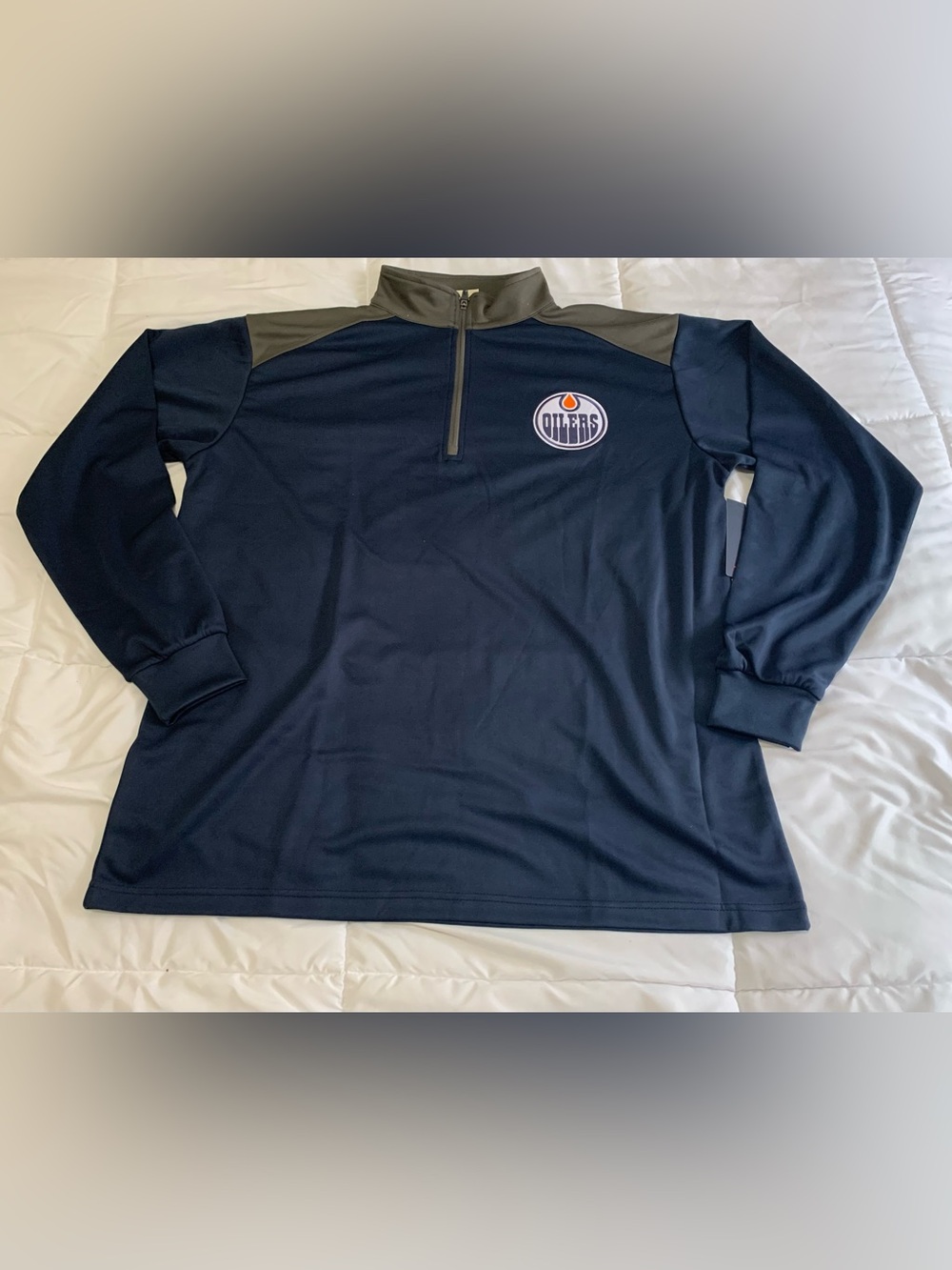New Fanatics pullover Sweater Size XLT